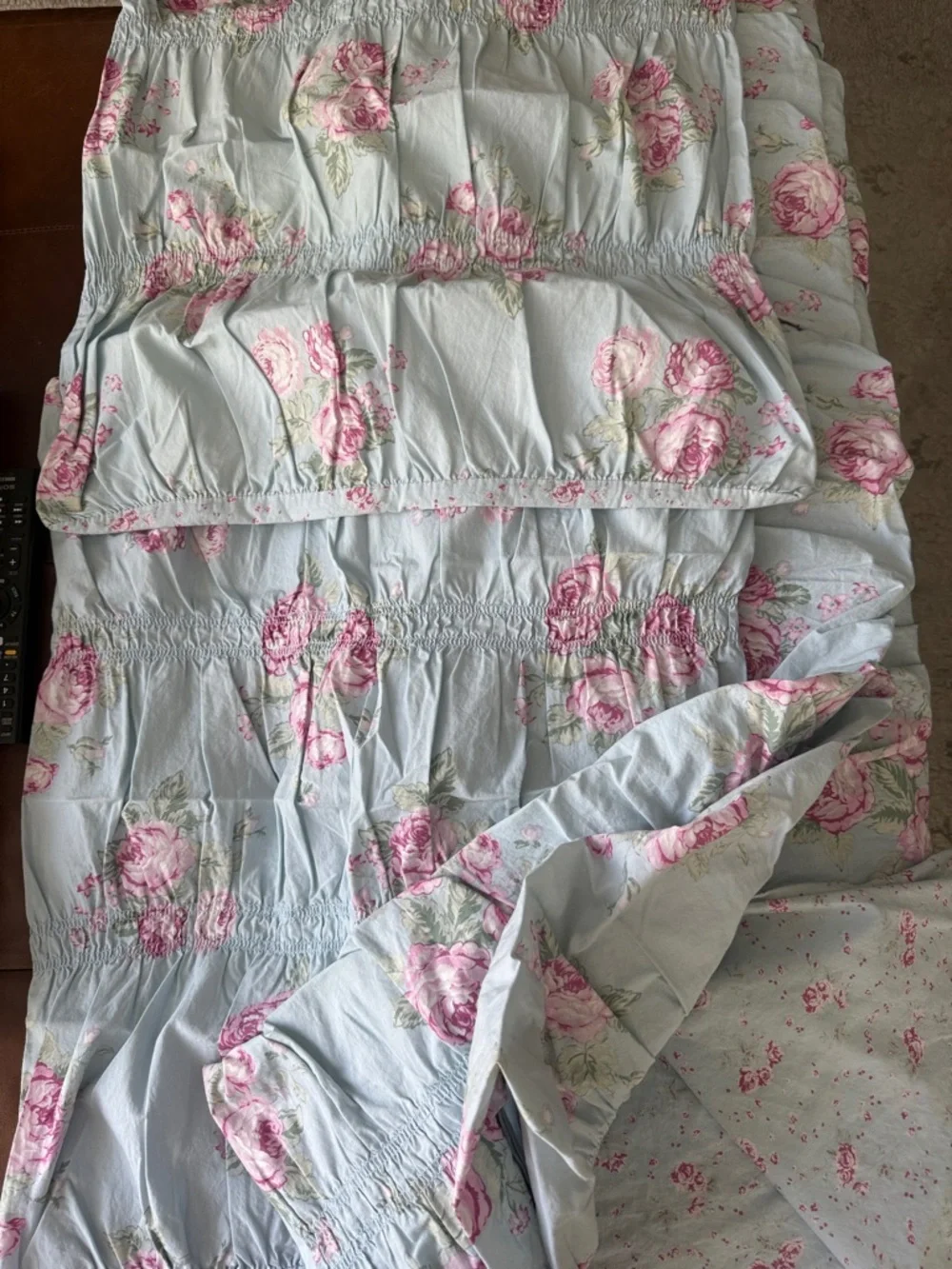 Simply Shabby Chic - Cabbage Rose Ruffled Duvet Cover